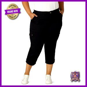 Plus Size Relaxed Fit Cargo Capri Pants with Flex Waistband